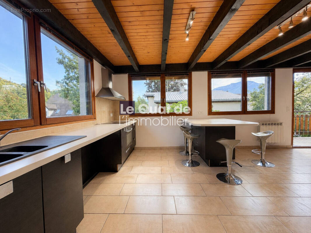 Appartement à EYBENS