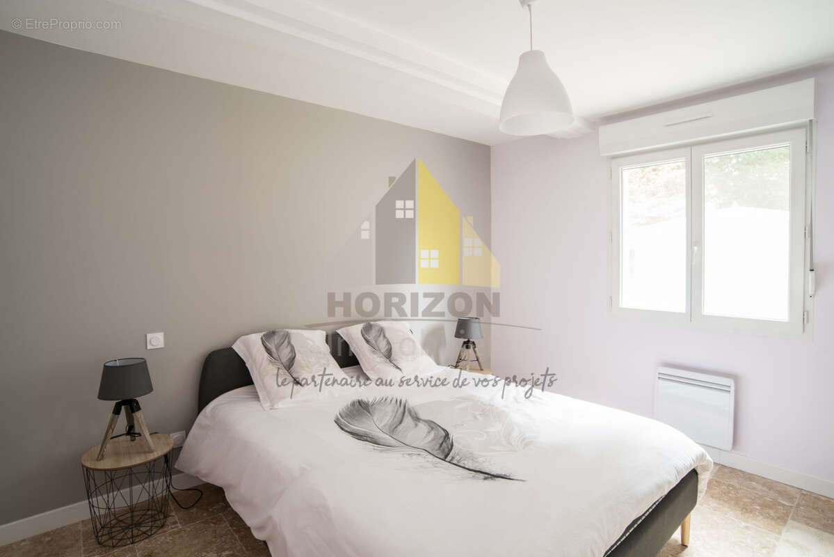 Maison à COMMENAILLES