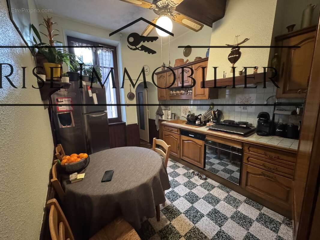 Maison à LEZIGNAN-CORBIERES