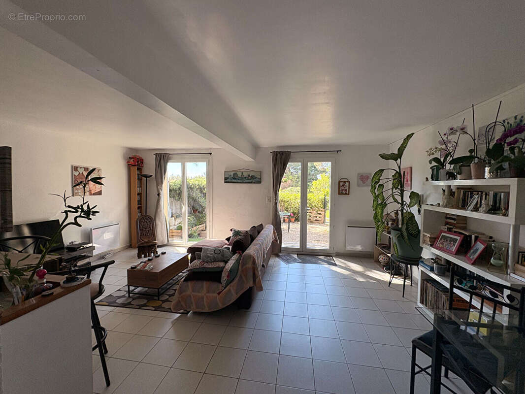 Maison à LES ANGLES