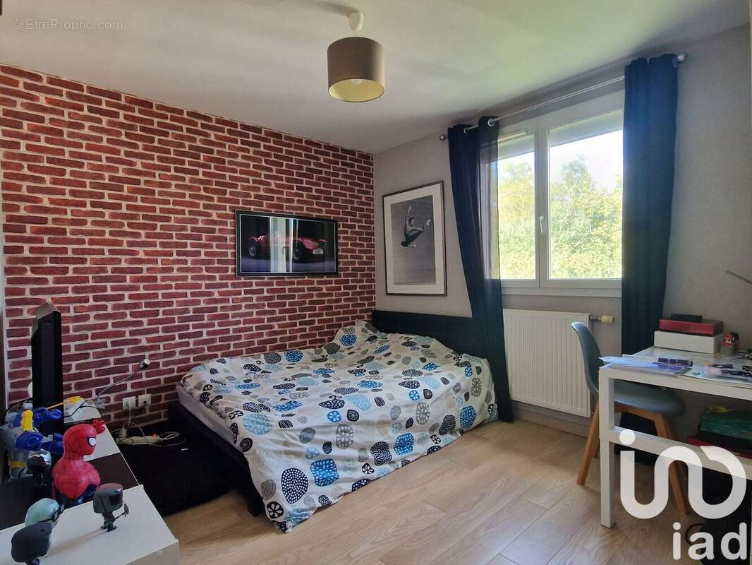 Maison 166 m² à Buxerolles  - photo 9