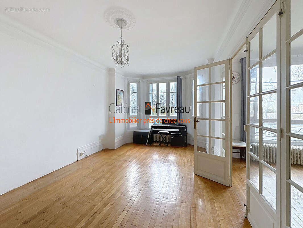 Maison à VILLENEUVE-SAINT-GEORGES