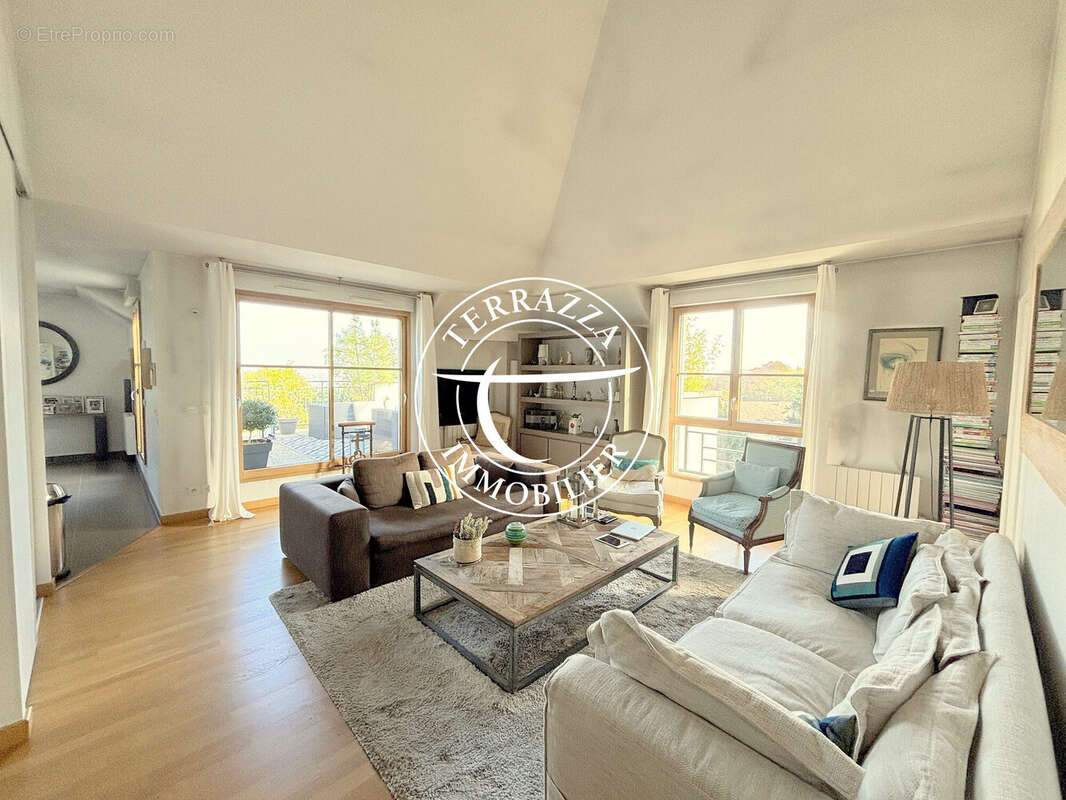 Appartement à BOUGIVAL