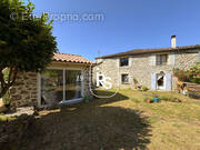 Maison à JOANNAS
