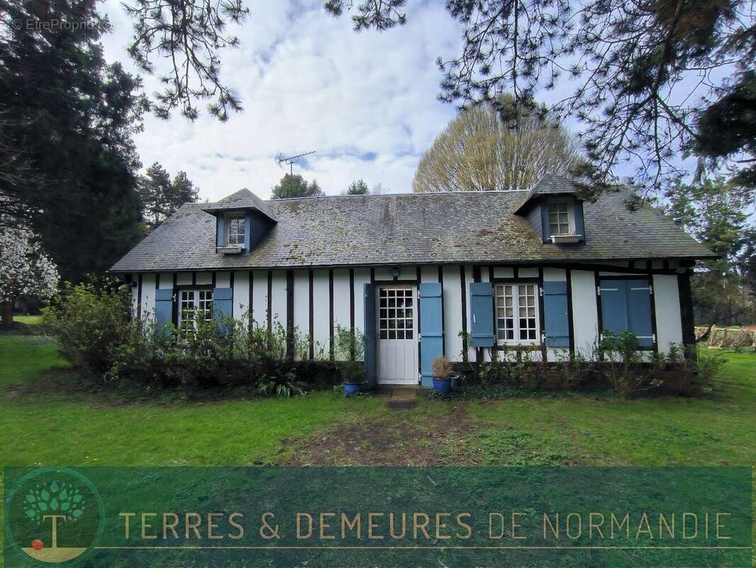 Maison à MOYAUX