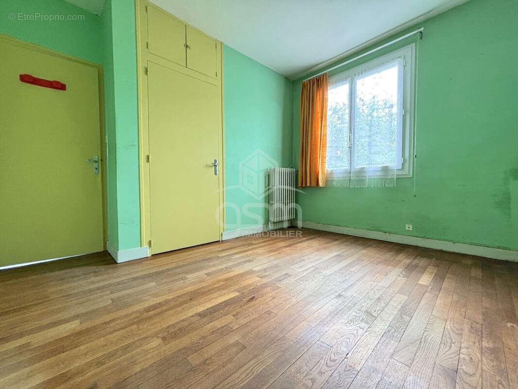 Maison à SAINTE-MAURE-DE-TOURAINE