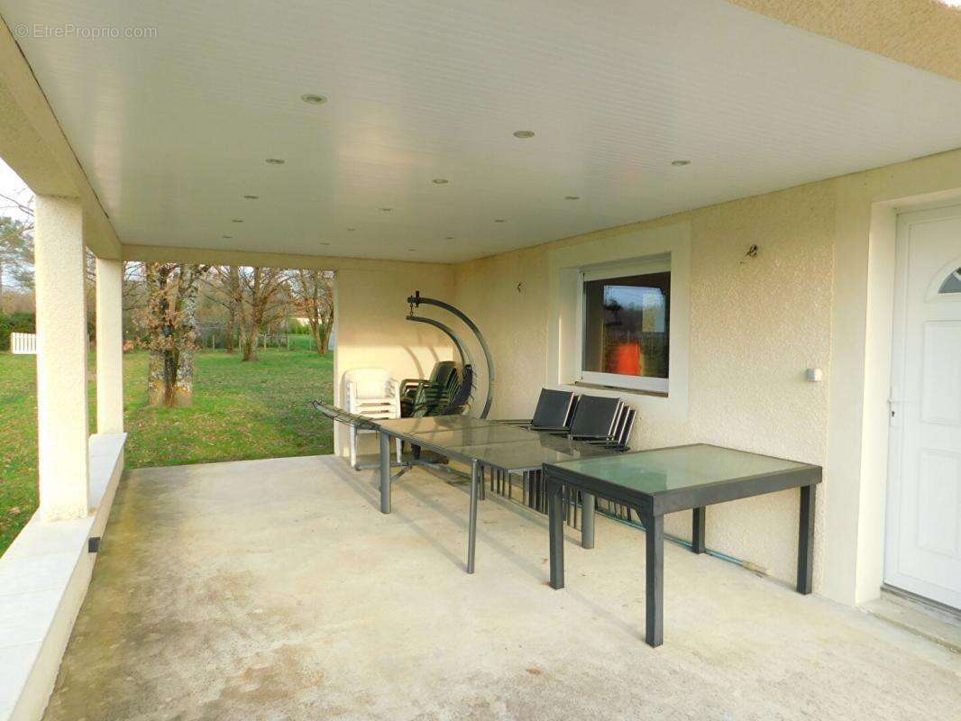 Maison à GAGEAC-ET-ROUILLAC