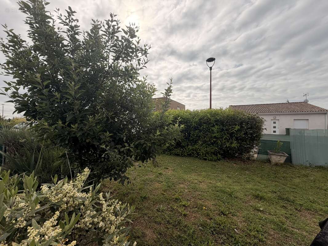 Appartement 132 m² à Lagrave  - photo 3
