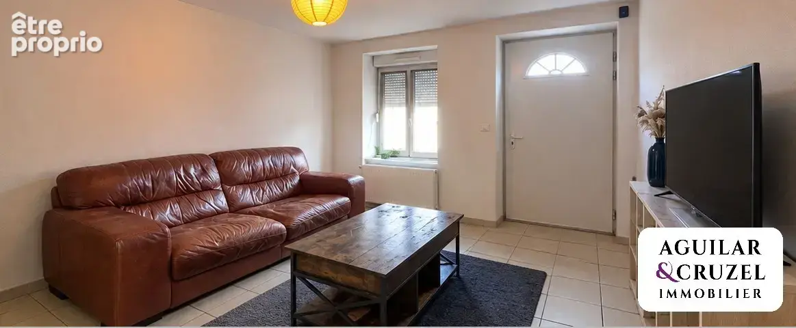 Asnières-lès-bourges — immeuble de rapport — 6 appartements & 6 parkings - photo 2