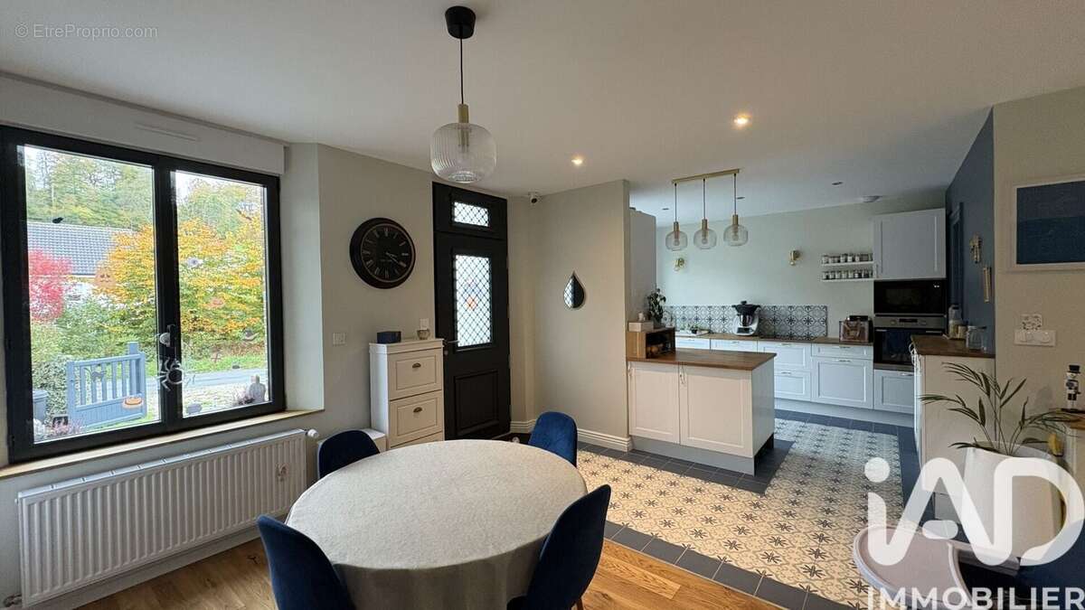 Photo 2 - Maison à SAINT-HELLIER