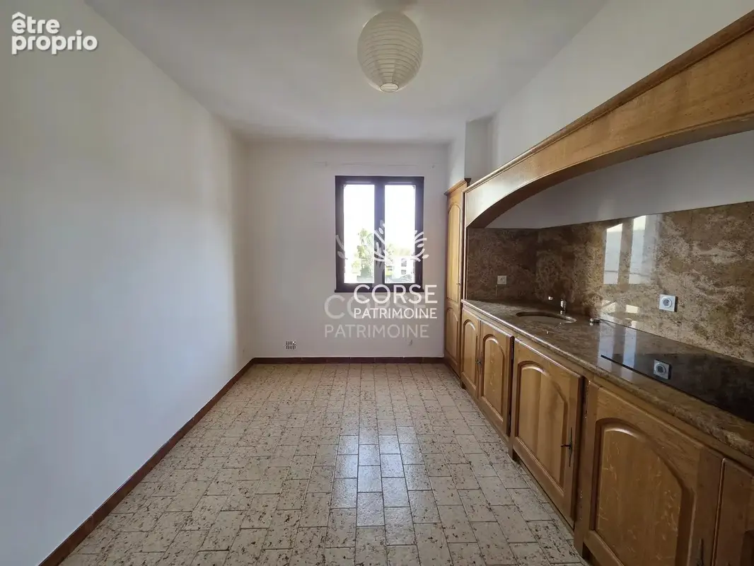 Appartement T4 109 m² - photo 3