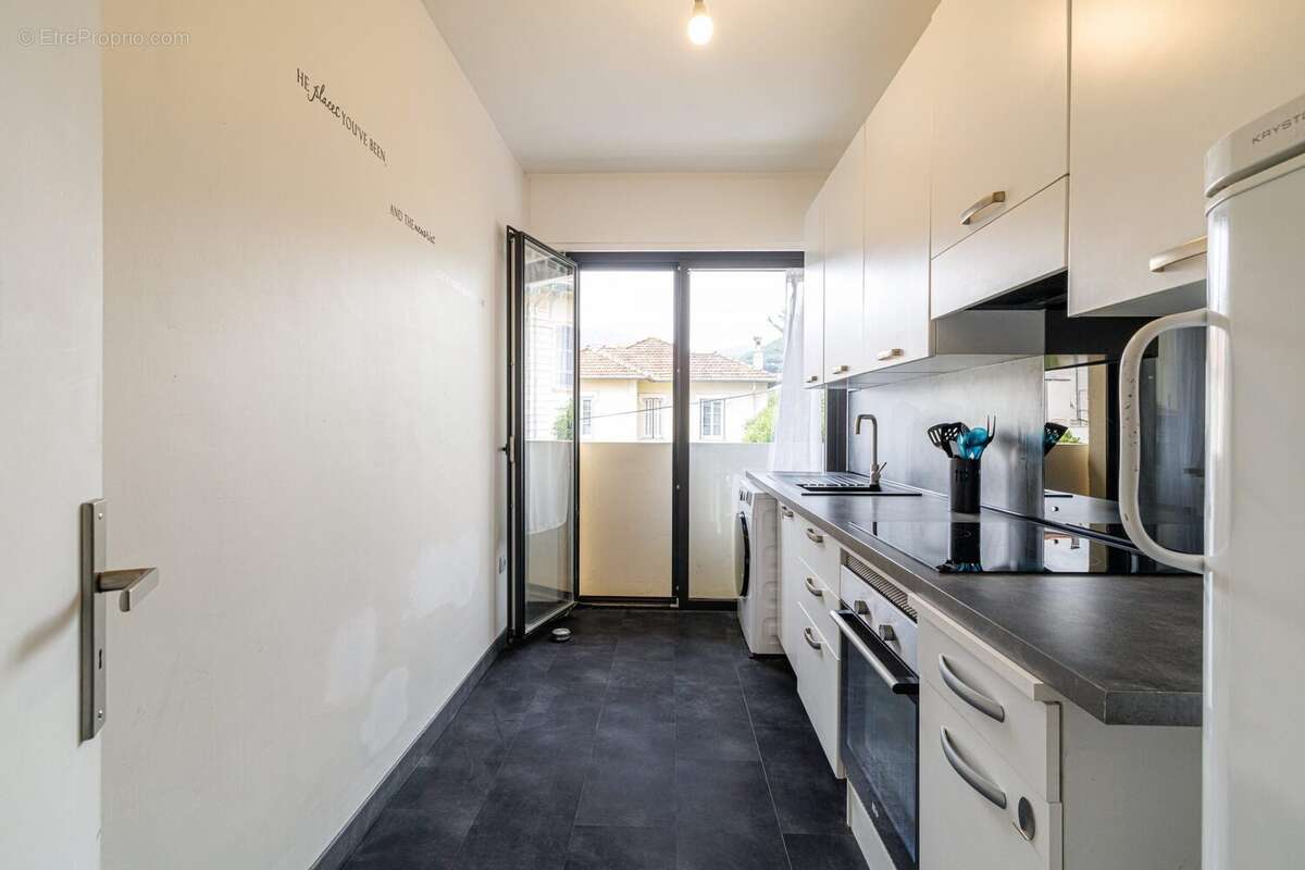 Appartement à VENCE