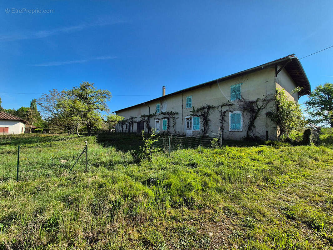 Maison à ATTIGNAT