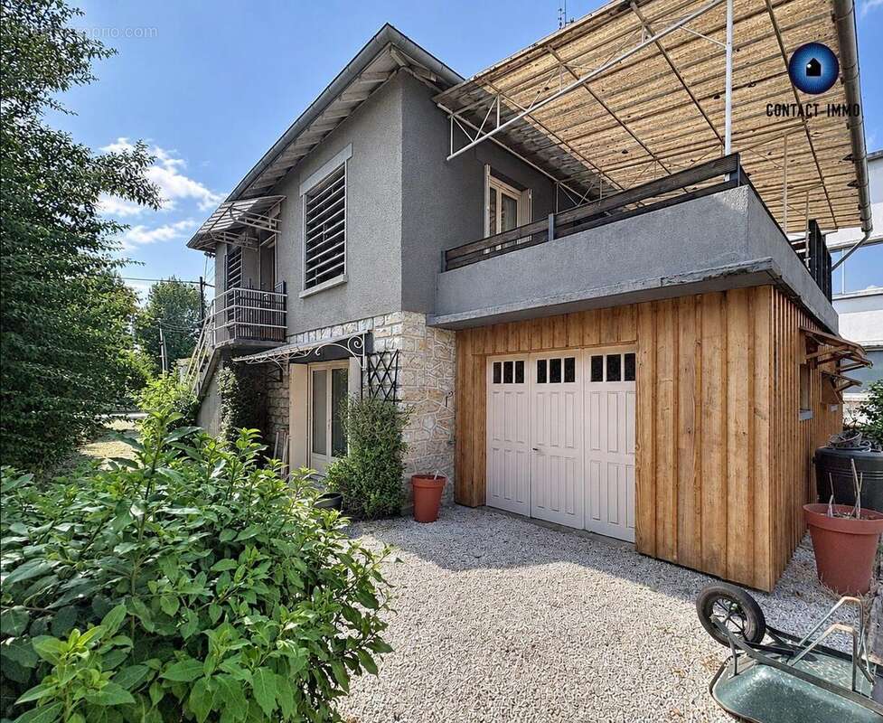 Maison 163 m² à Brive-La-Gaillarde  - photo 2