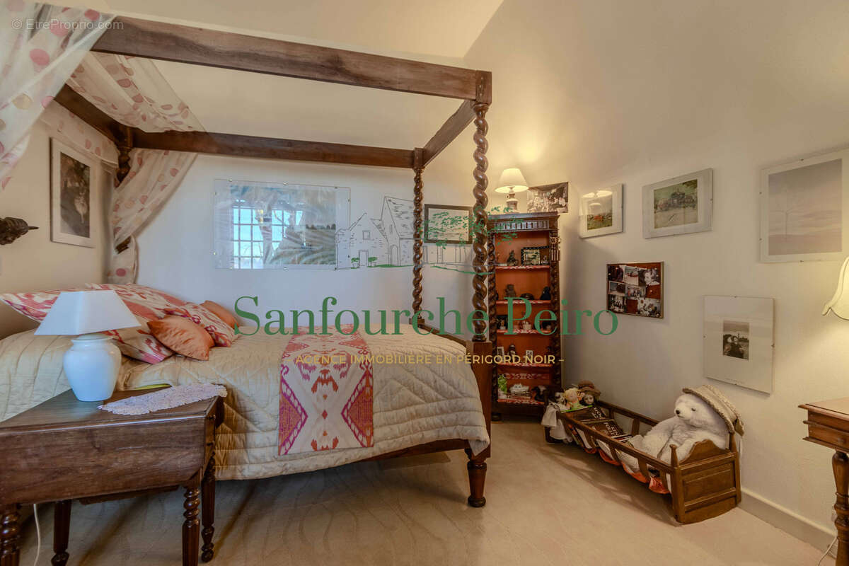 Maison à SARLAT-LA-CANEDA