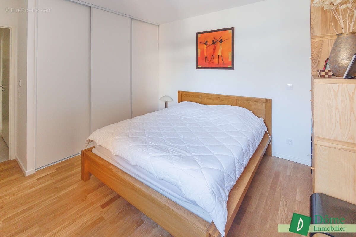 Appartement à MEYLAN