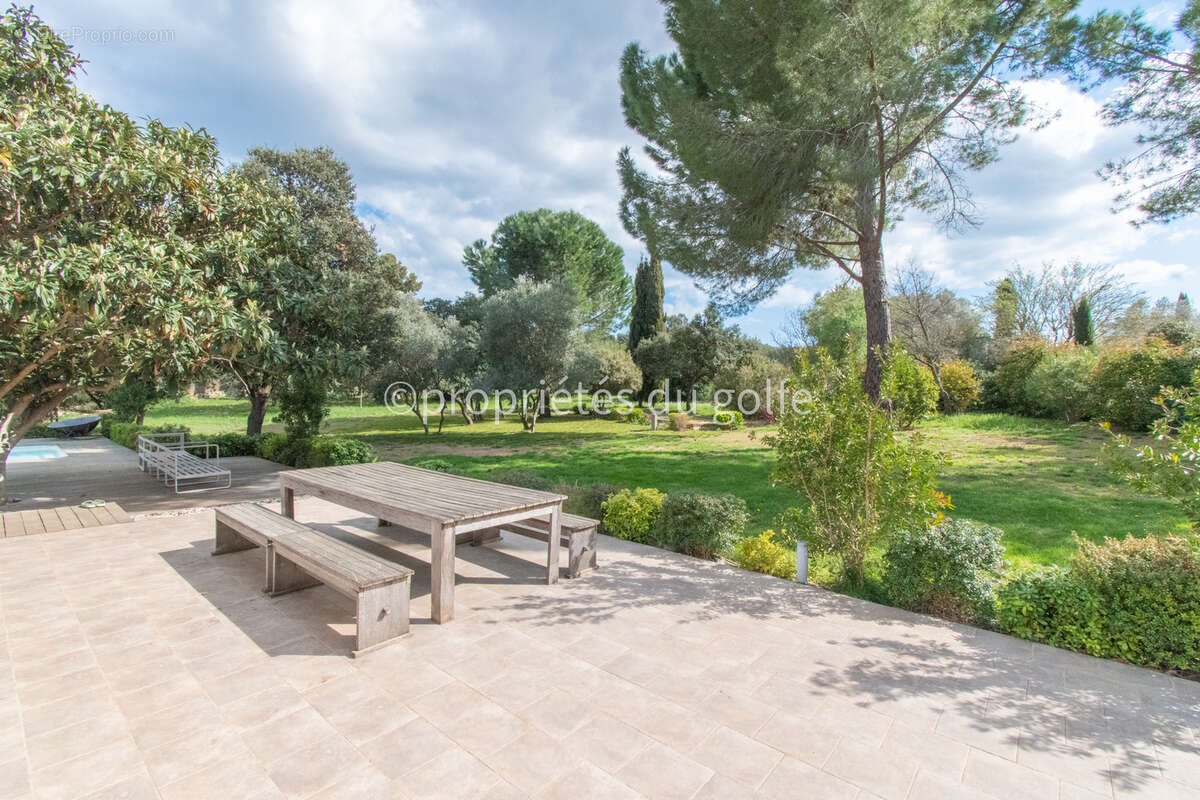 Maison à BALARUC-LE-VIEUX