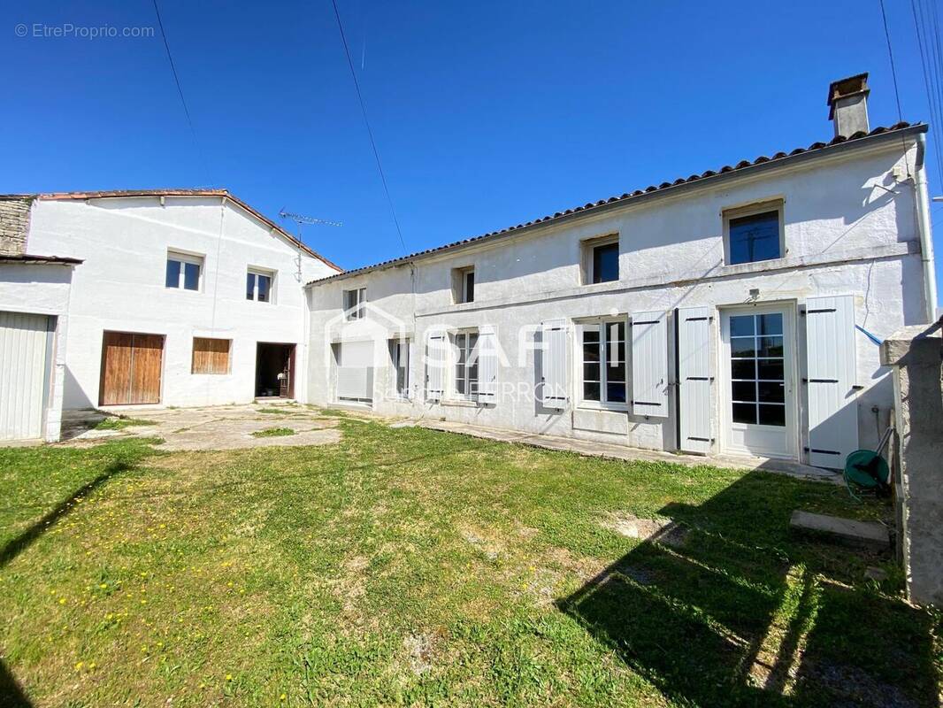 Photo 1 - Maison à LE SEURE