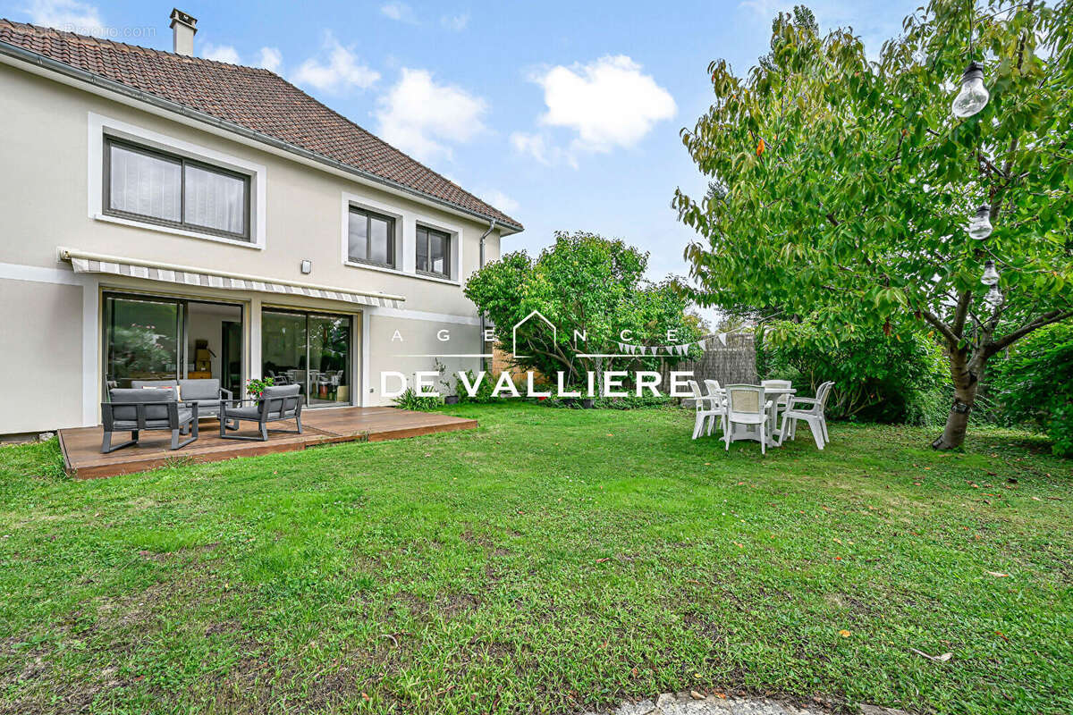 Maison à RUEIL-MALMAISON