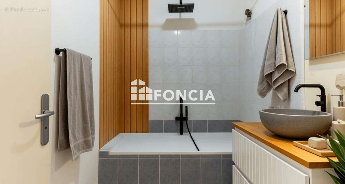 Appartement à VALENCE