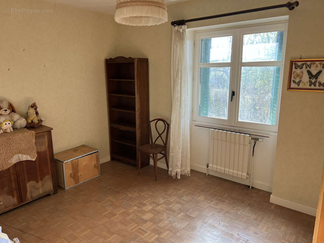 Maison à COLOMBIER-EN-BRIONNAIS