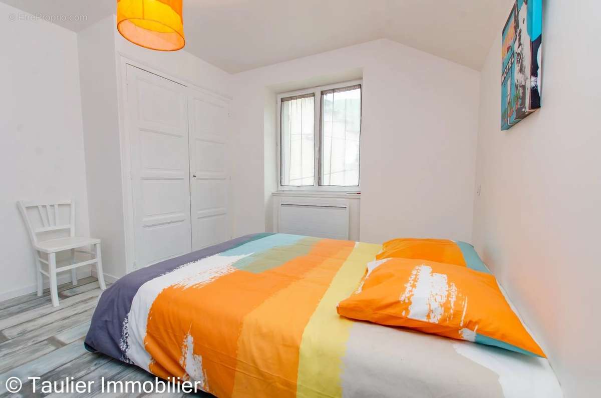 Appartement à RENCUREL