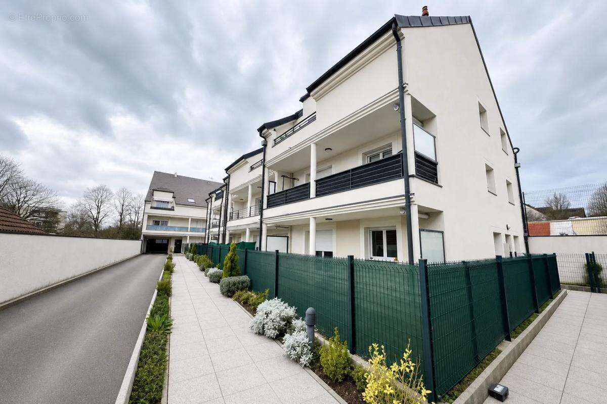 Appartement à VILLIERS-LE-BEL