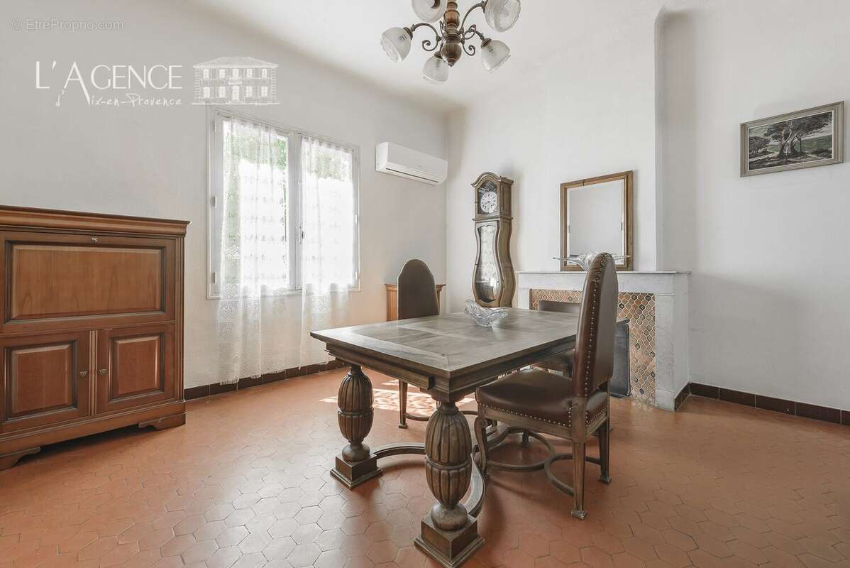 Maison à ARLES