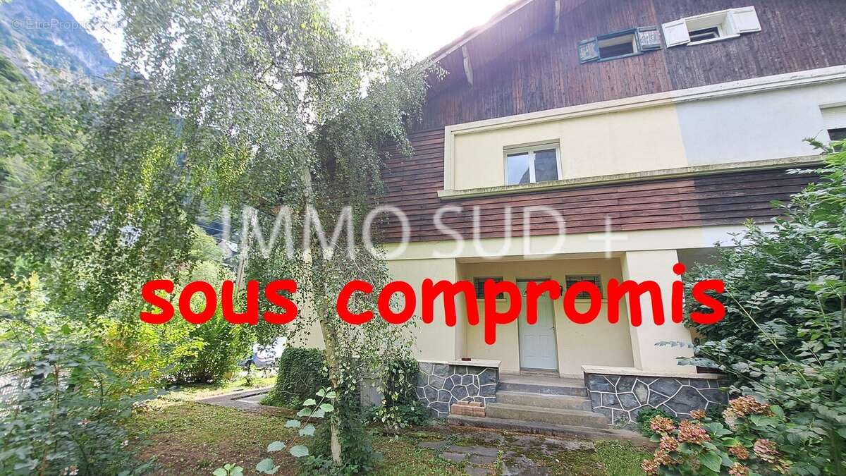 Maison à LIVET-ET-GAVET