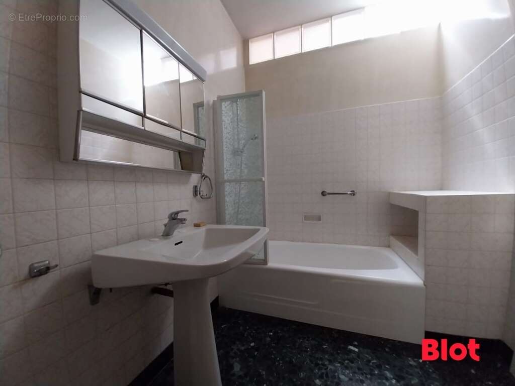 Maison à LA GUERCHE-DE-BRETAGNE