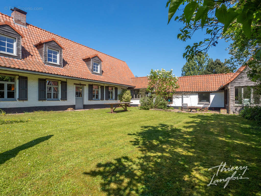 Maison à SAINGHIN-EN-MELANTOIS