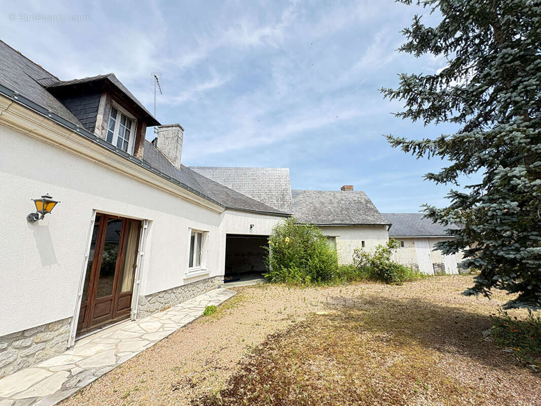 Maison à BEAUFORT-EN-VALLEE
