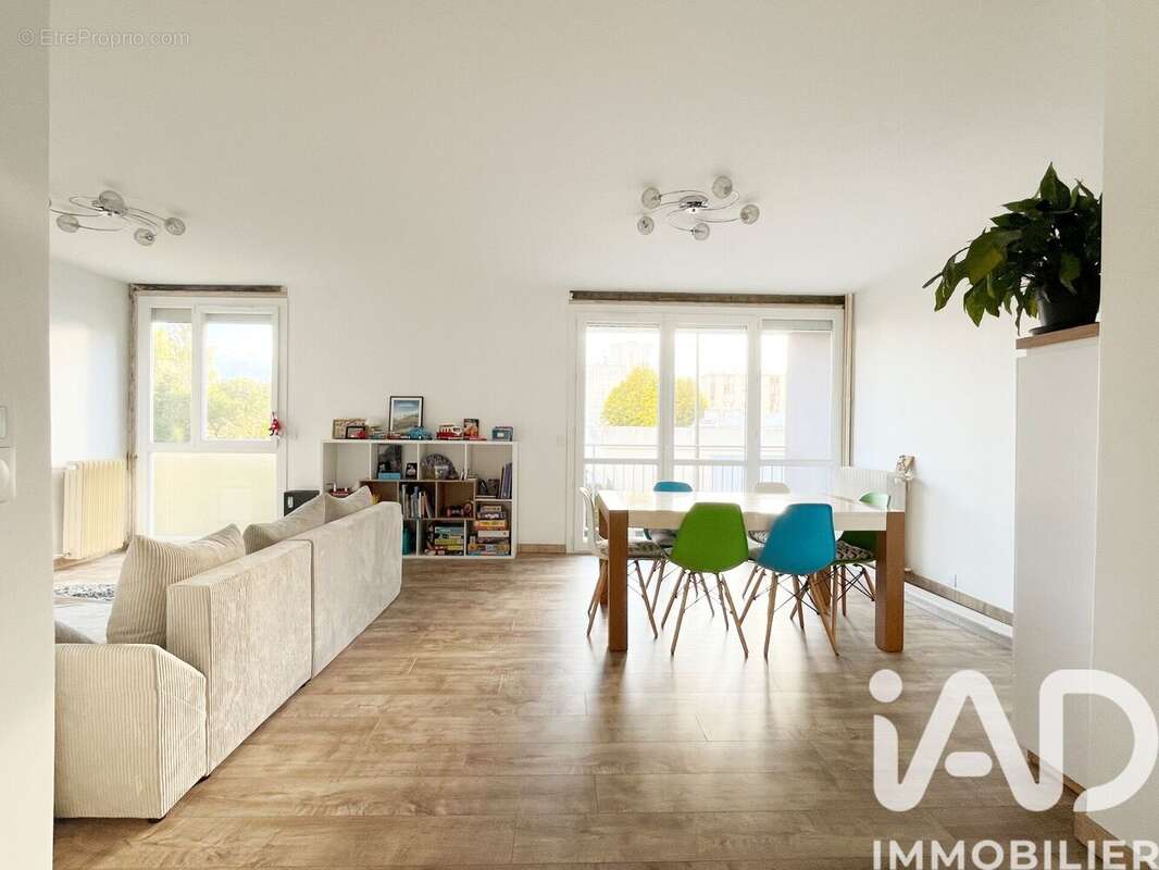 Photo 1 - Appartement à BEAUVAIS