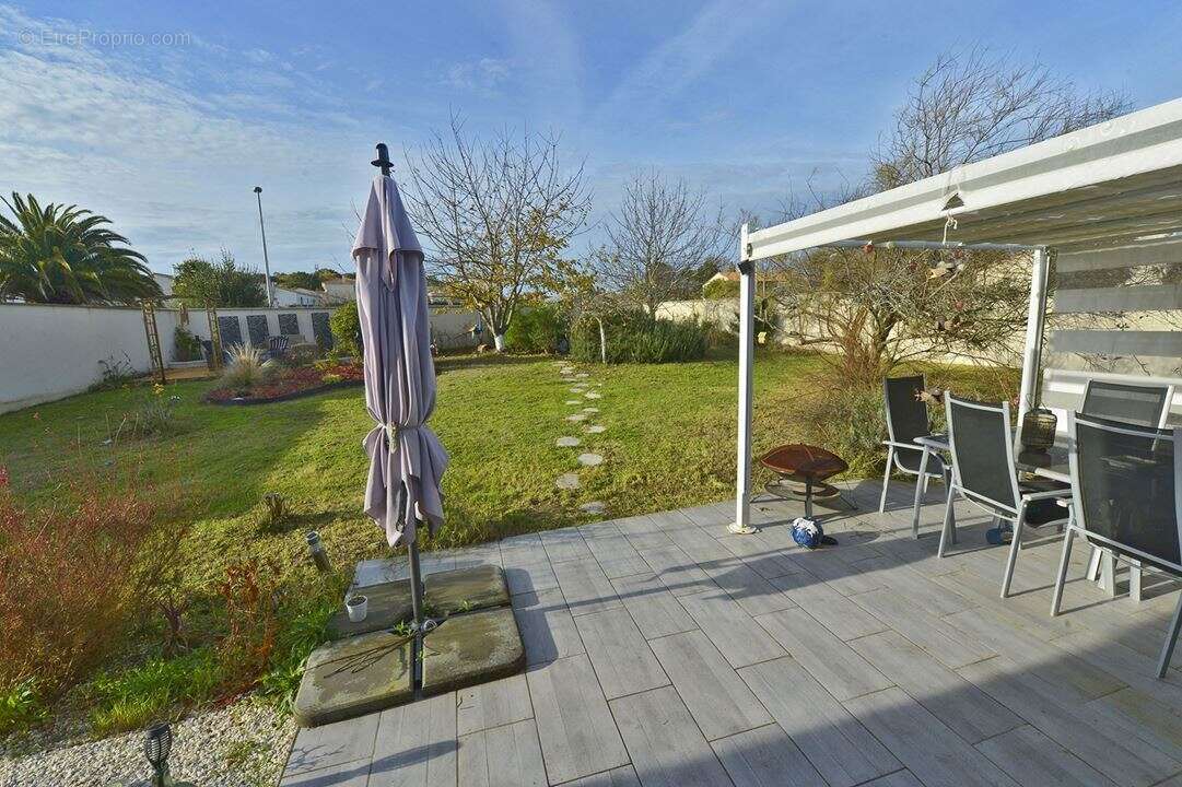 Maison à MESCHERS-SUR-GIRONDE