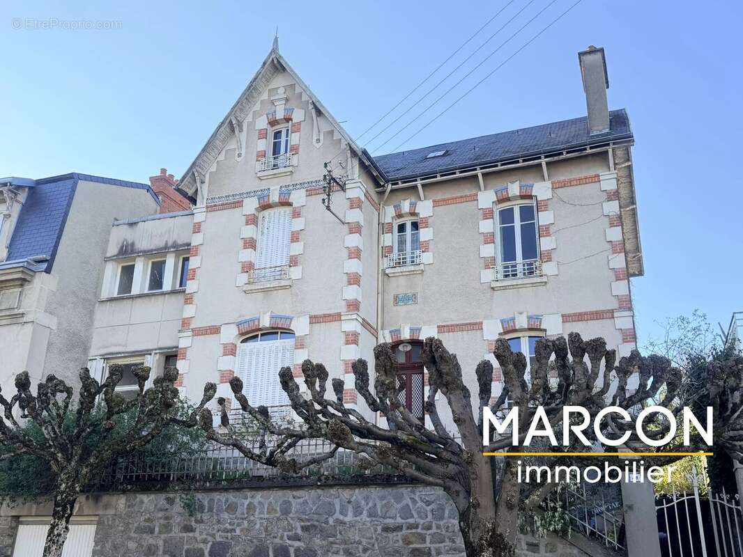 Maison à GUERET