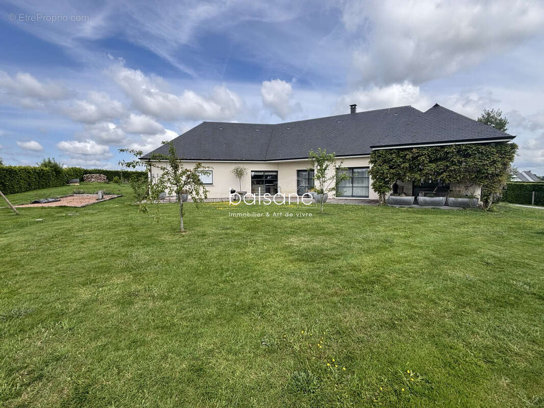 Maison à VILLERS-ECALLES