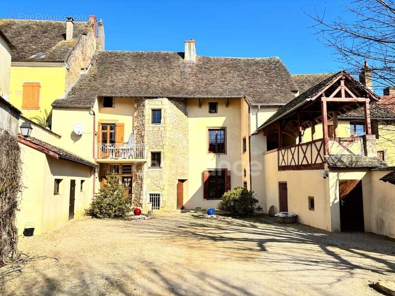 Maison à CUISERY