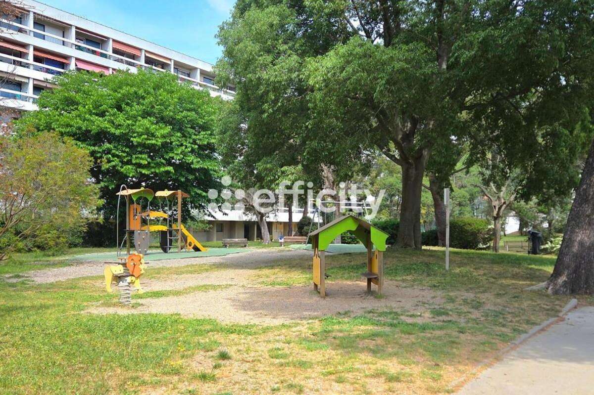 Appartement à MARSEILLE-9E