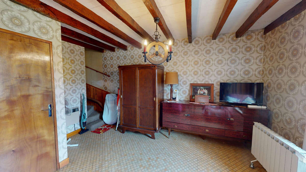 Maison à MENETOU-COUTURE