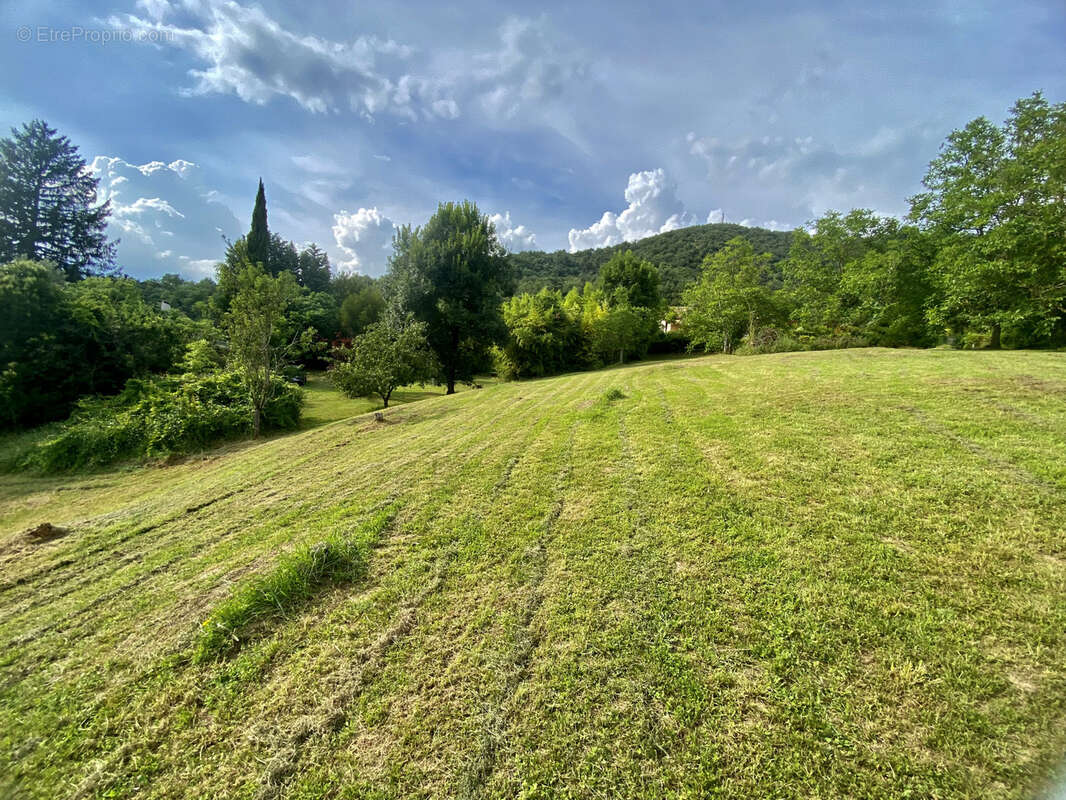 Terrain à PONSAS