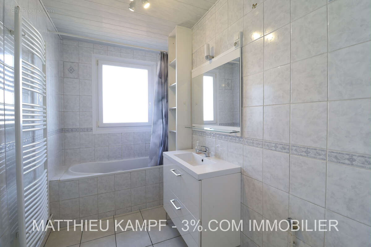 Appartement à JARVILLE-LA-MALGRANGE