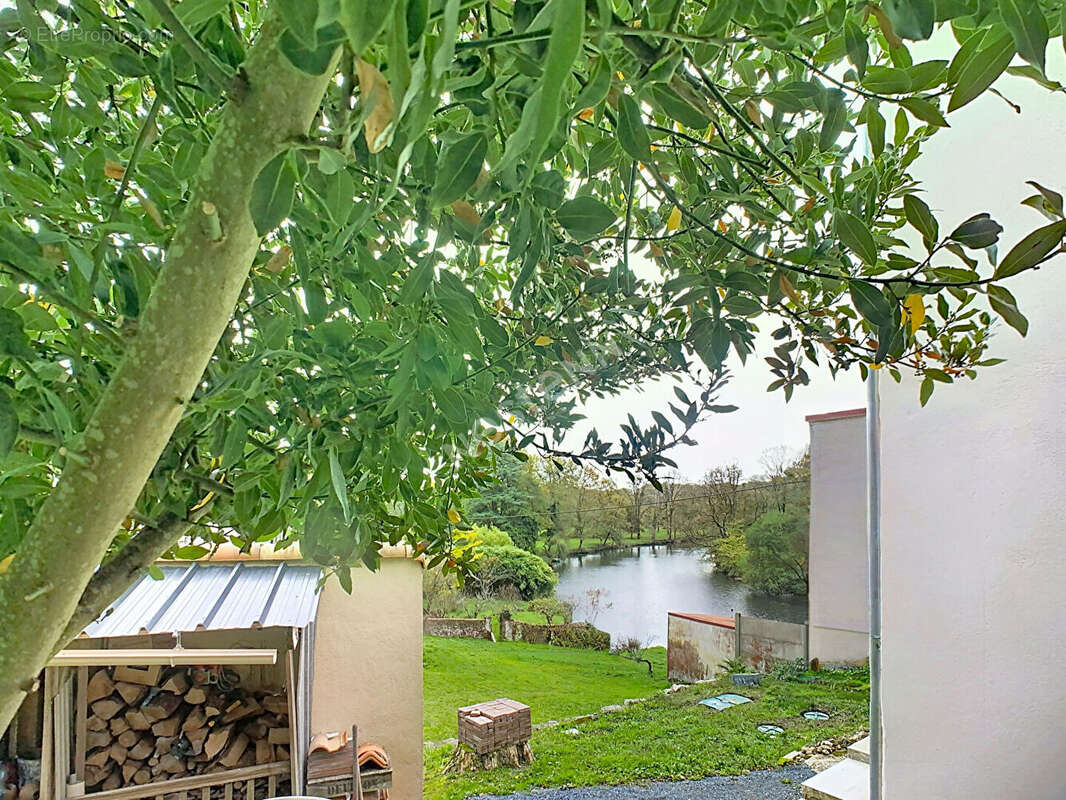 Maison à BOUSSAY