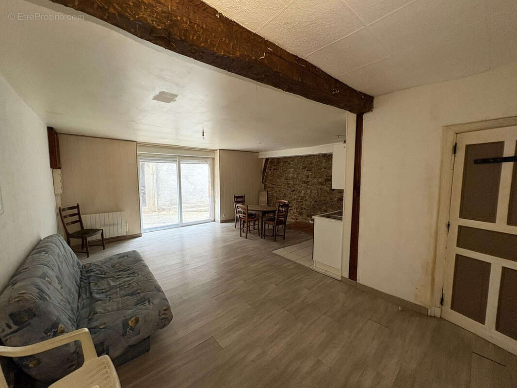 Appartement à SAINT-AMANS-SOULT