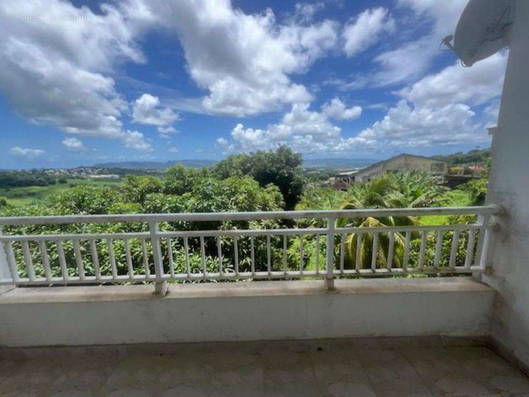 Maison à FORT-DE-FRANCE