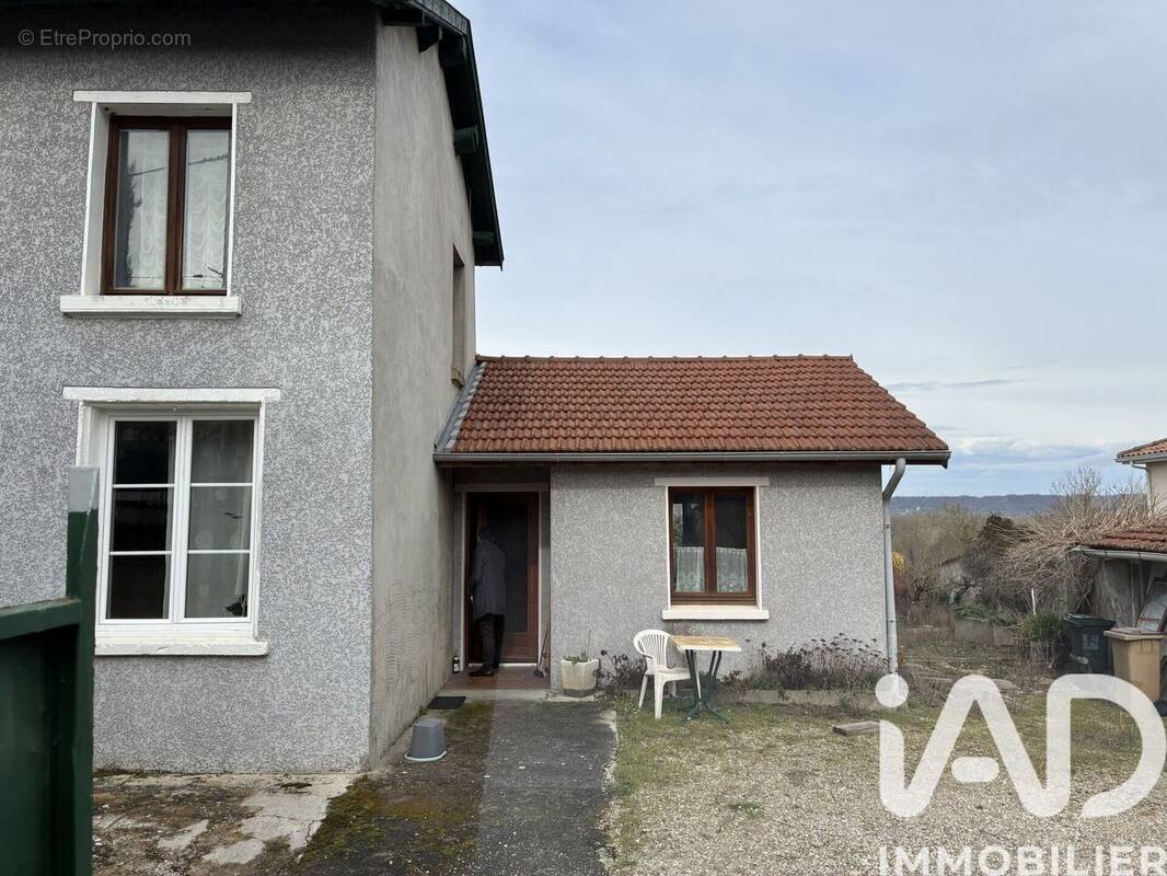 Photo 1 - Maison à JONAGE
