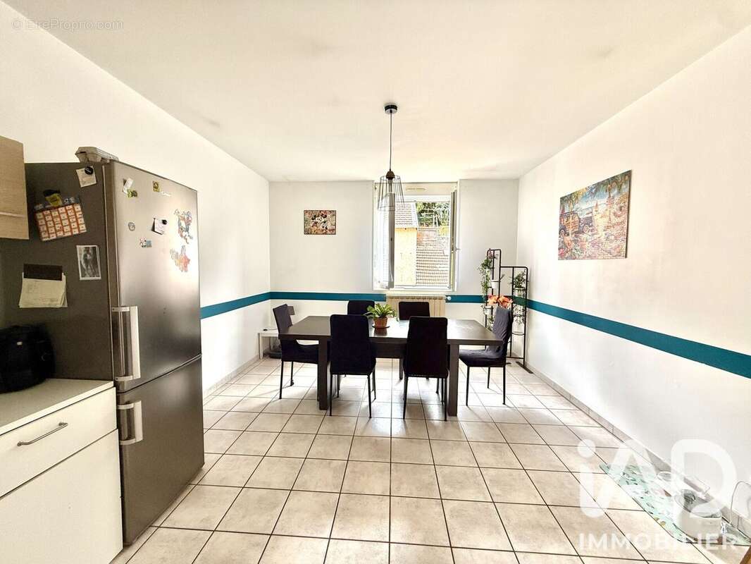 Appartement 99 m² à Unieux  - photo 7