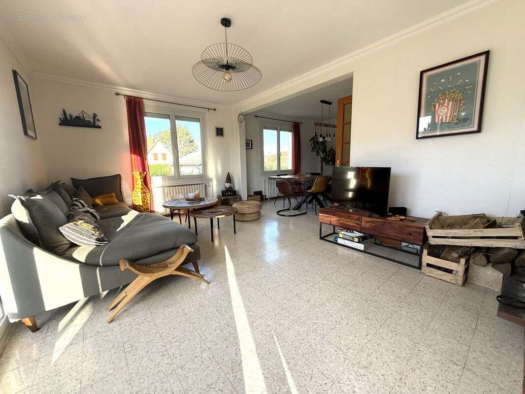 Maison à OCTEVILLE-SUR-MER