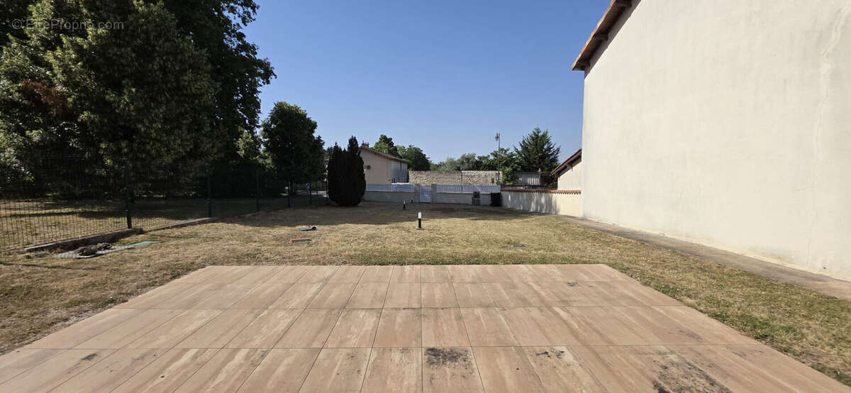 Maison 66m² à raix - photo 6