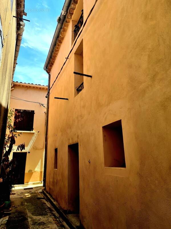 Maison à CESSENON-SUR-ORB