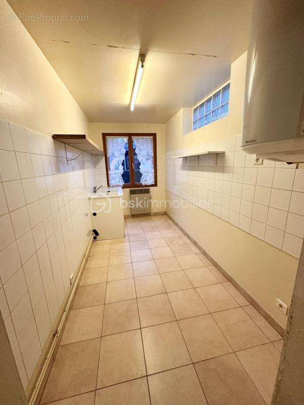 Maison à FLOGNY-LA-CHAPELLE